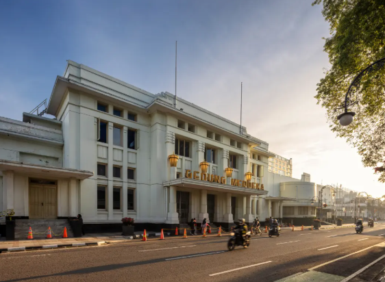 makanan-yang-terkenal-dan-terenak-di-bandung