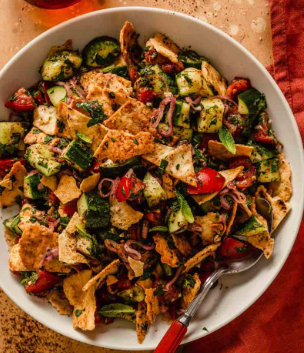 Tips Masak Fattoush Salad Khas Lebanon yang Segar