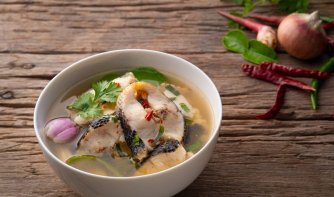 Cara Memasak Ikan Kakap Rebus dengan Rasa Alami