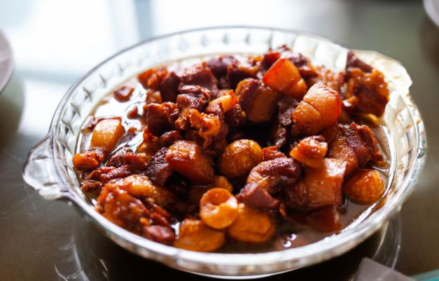 Tips Memasak Babi Rica-Rica Pedas dan Harum