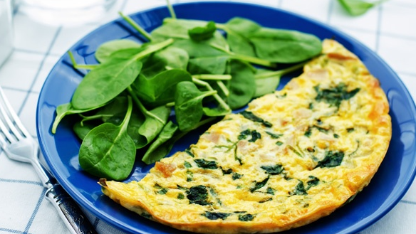 Tips Olah Bayam Jadi Omelet Sehat dan Lezat