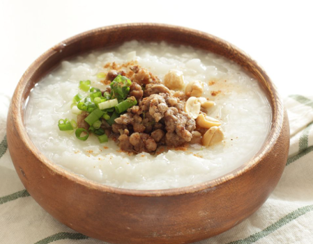 Tips Masak Bubur Ayam Lembut Tekstur Kental Tidak Cair